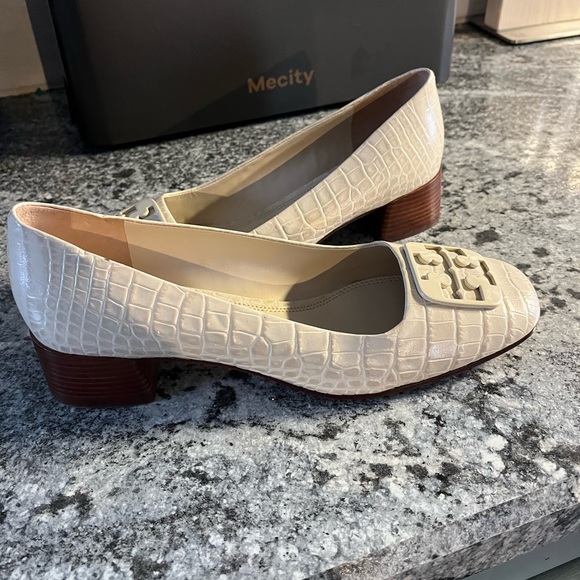 Tory Burch Square Toe Georgia Leather Ballet Flats In Brie Size 9M Women's - Picture 4 of 9